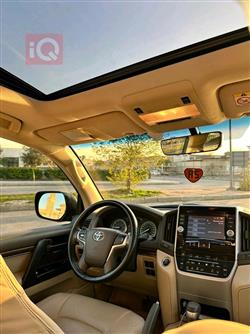 تويوتا لاندكروزر